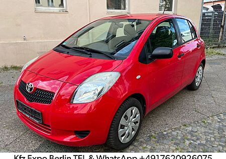 Toyota Yaris 1,0-l-VVT-i Sol KLIMA