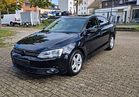 VW Jetta Volkswagen 1.6 TDI Comfortline Comfortline