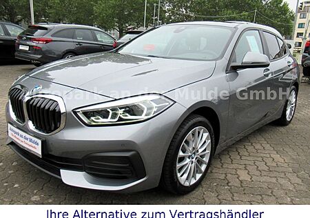 BMW 118 iA Advantage*Navi*AHK*Panorama*HiFi*LM