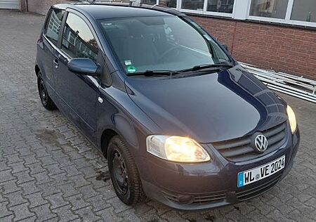 VW Fox Volkswagen 1.2 - 1 Jahr TÜV - Klima - Scheckheft gepfl.