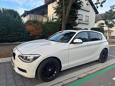 BMW 120d *Automatik*Schiebedach*Leder*Xenon*