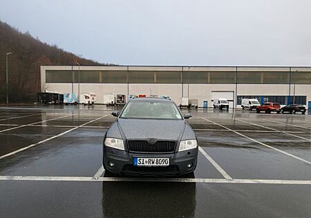 Skoda Octavia Combi 2.0 TDI PD DPF 4x4 Scout Scout