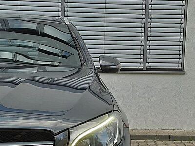 Mercedes-Benz GLC 220d 4Matic/3xAMG-Line/LED/Pano/Kam/AhK
