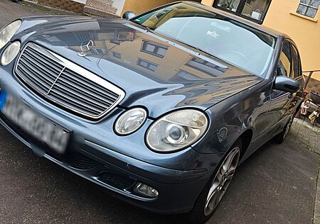 Mercedes-Benz E 200 CDI CLASSIC Classic