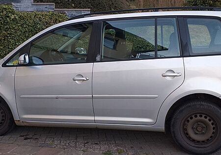 VW Touran Volkswagen 1.9 TDI 77kW Conceptline Conceptline