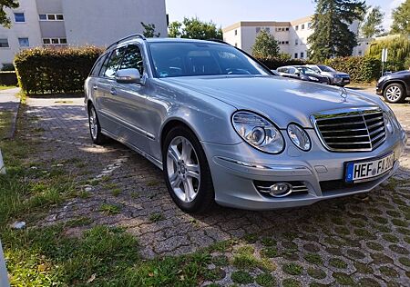 Mercedes-Benz E 220 CDI T AVANTGARDE Avantgarde