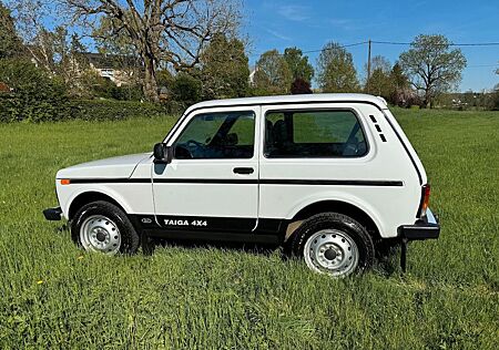 Lada Niva Taiga 4x4