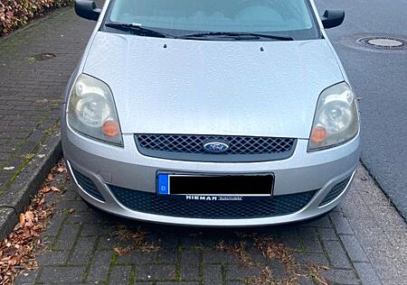 Ford Fiesta 1,3 51 kW