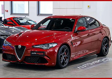 Alfa Romeo Giulia 2.9 T V6 Quadrifoglio - MANUALE - FULL CA