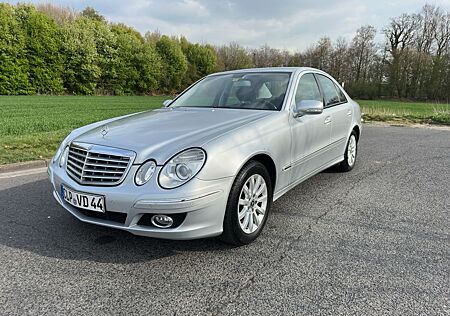 Mercedes-Benz E 200 CDI ELEGANCE Elegance TÜV/ASU Neu