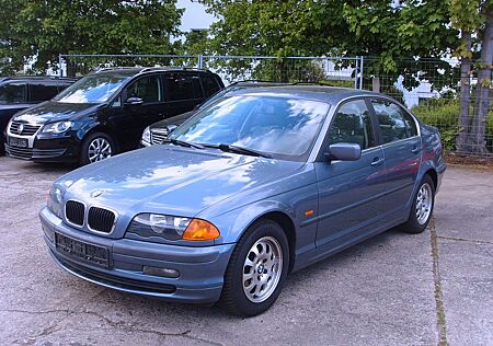 BMW 323iA 3. Hand mit Serviceheft