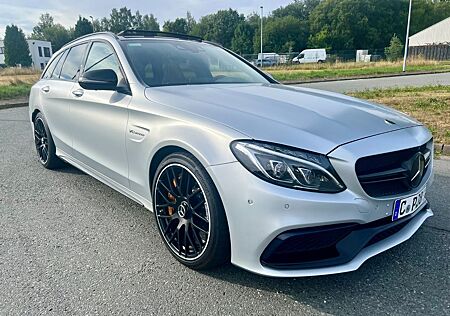 Mercedes-Benz C 63 AMG 63S Schale Race-Lenkrad Designo Matt Keramik
