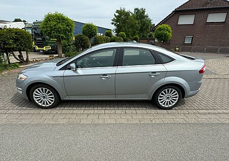 Ford Mondeo Lim. Ambiente* Navi*Ahk*Pdc*