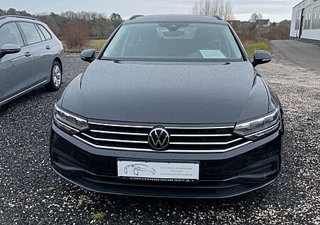 VW Passat Variant Volkswagen 2.0 TDI SCR Conceptline Variant