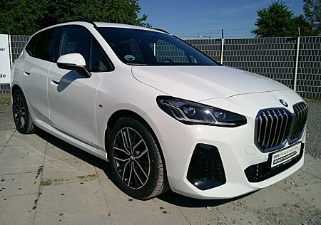 BMW 2er 220 Active Tourer d M Sport NAVI AHK eSitze Harm
