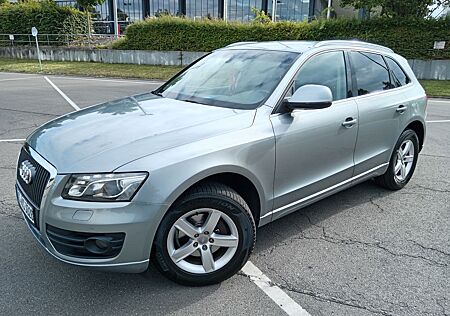Audi Q5 2.0 TDI DPF quattro -