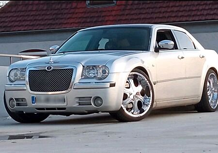 Chrysler 300C 3.5 V6 Autom. -