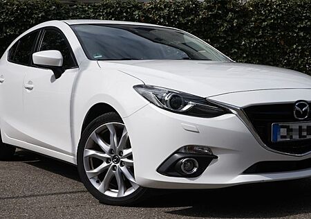 Mazda 3 2.0 SKYACTIV-G 120 Center-Line Urban Limited