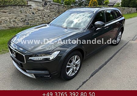 Volvo V90 Cross Country AWD Leder Navi AHK 1. Hand