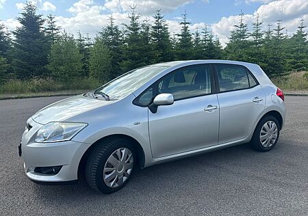 Toyota Auris Sol 1.6-l-Dual-VVT-i Klima*Auto*2.Hand*PDC