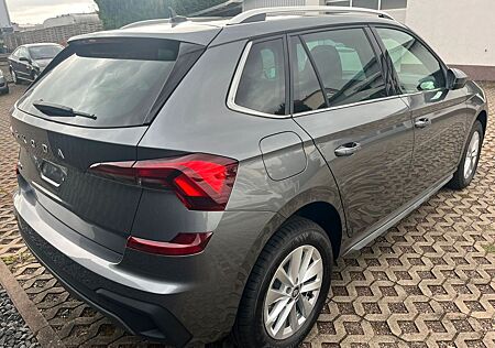 Skoda Kamiq Selection,110KW,AHK,WP,5JGar.Navi,Kamer