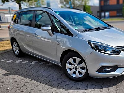 Opel Zafira Tourer Active Turbo 140 PS