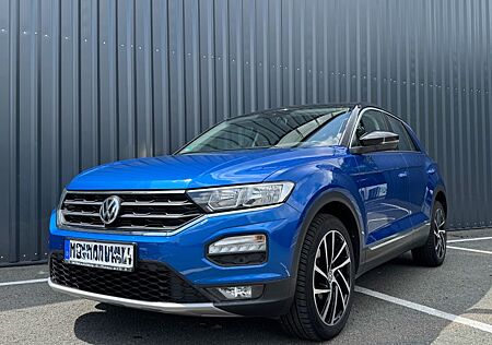 VW T-Roc Volkswagen 1.5 TSI DSG Style AHK RFK CarPlay 18 Zoll