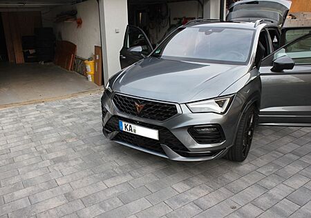 Cupra Ateca 2.0 TSI 221kW VZ 4Drive DSG VZ Akrapovic