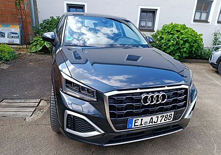 Audi Q2 35 TFSI S tronic advanced Parkassistent NavAh