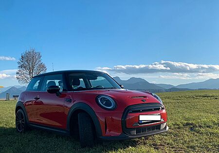 Mini Cooper SE Classic Trim