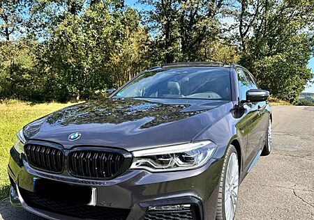 BMW 530d xDrive Touring Aerodynamik-Paket M-Technik