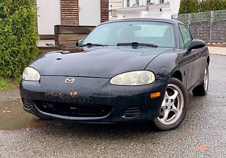 Mazda MX-5 1.6 i Roadster