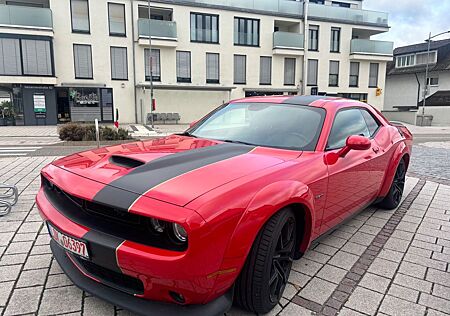 Dodge Challenger 5,7 Kamera 20Zoll Navi Top Zustand