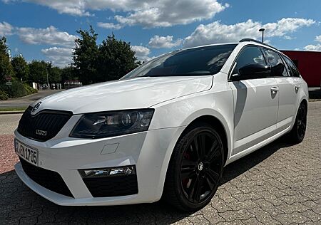 Skoda Octavia 2.0 TDI DSG RS Combi RS