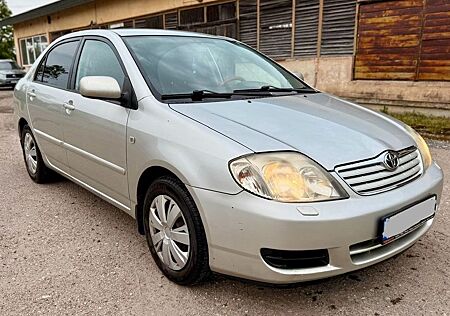 Toyota Corolla 1.4 D-4D Sol