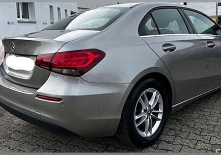 Mercedes-Benz A 180 gebraucht kaufen Mercedes-Benz A 180 d -