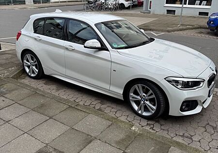 BMW 118i M Sport inkl. 2 Rädersätze und Service