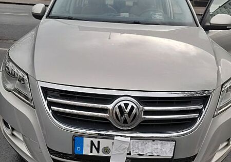 VW Tiguan Volkswagen 1.4 TSI BlueMotion Tech Trend & Fun T...