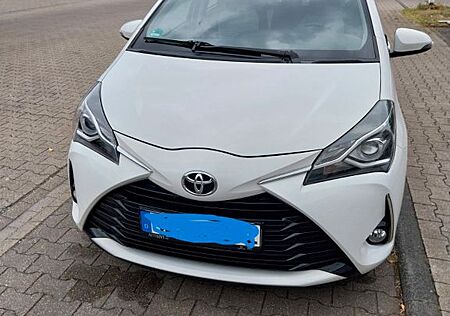 Toyota Yaris 1,0 Team Deutschland