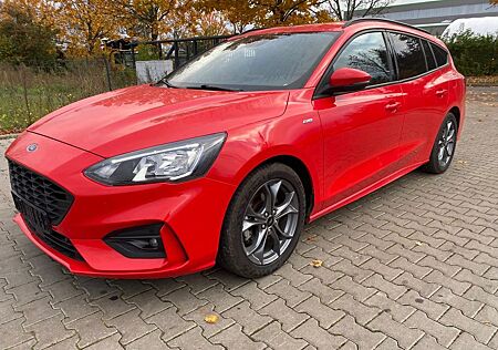 Ford Focus Turnier ST-Line