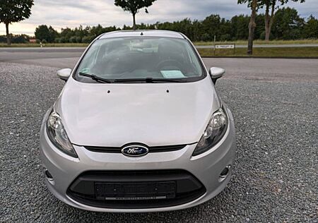Ford Fiesta Champions Edition *Top-Zustand*