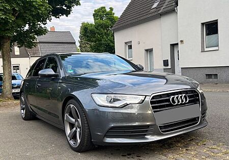 Audi A6 Avant 2.0 TDI Sline Automatik Checkheft