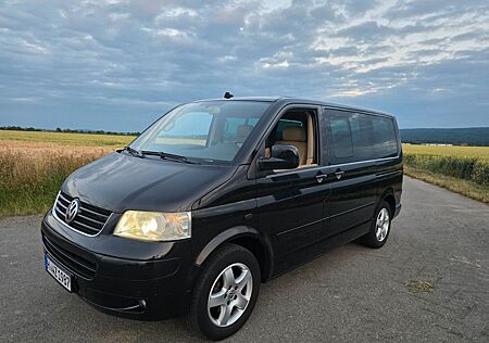 VW T5 Multivan Volkswagen Highline