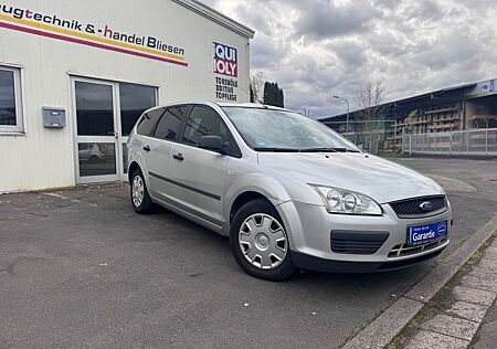 Ford Focus gebraucht kaufen Ford Focus 1.6 Ambiente /Tüv Neu