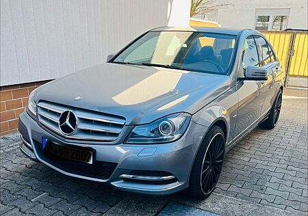 Mercedes-Benz C 180 BlueEFFICIENCY AVANTGARDE