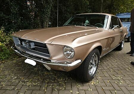 Ford Mustang V8 Bj. 1967