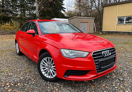 Audi A3 Lim. Ambiente ultra, 1,4, 1 Hand, TÜV 05/27