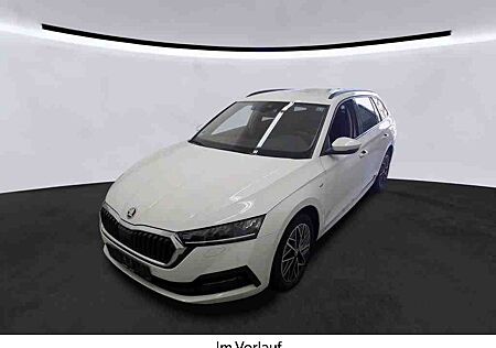 Skoda Octavia Combi Clever2.0TDI DSG/CAM/ACC/4xSHZ/17"