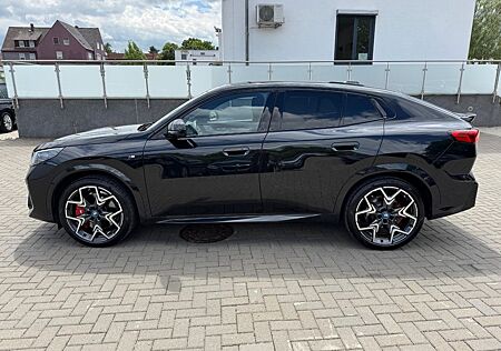 BMW iX2 Baureihe 20 eDrive M Sport /PANO/H&K/CAM
