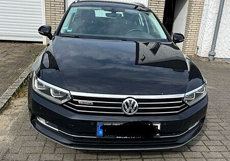 VW Passat Volkswagen 2.0 TDI SCR 140kW DSG 4MOTION Highlin...